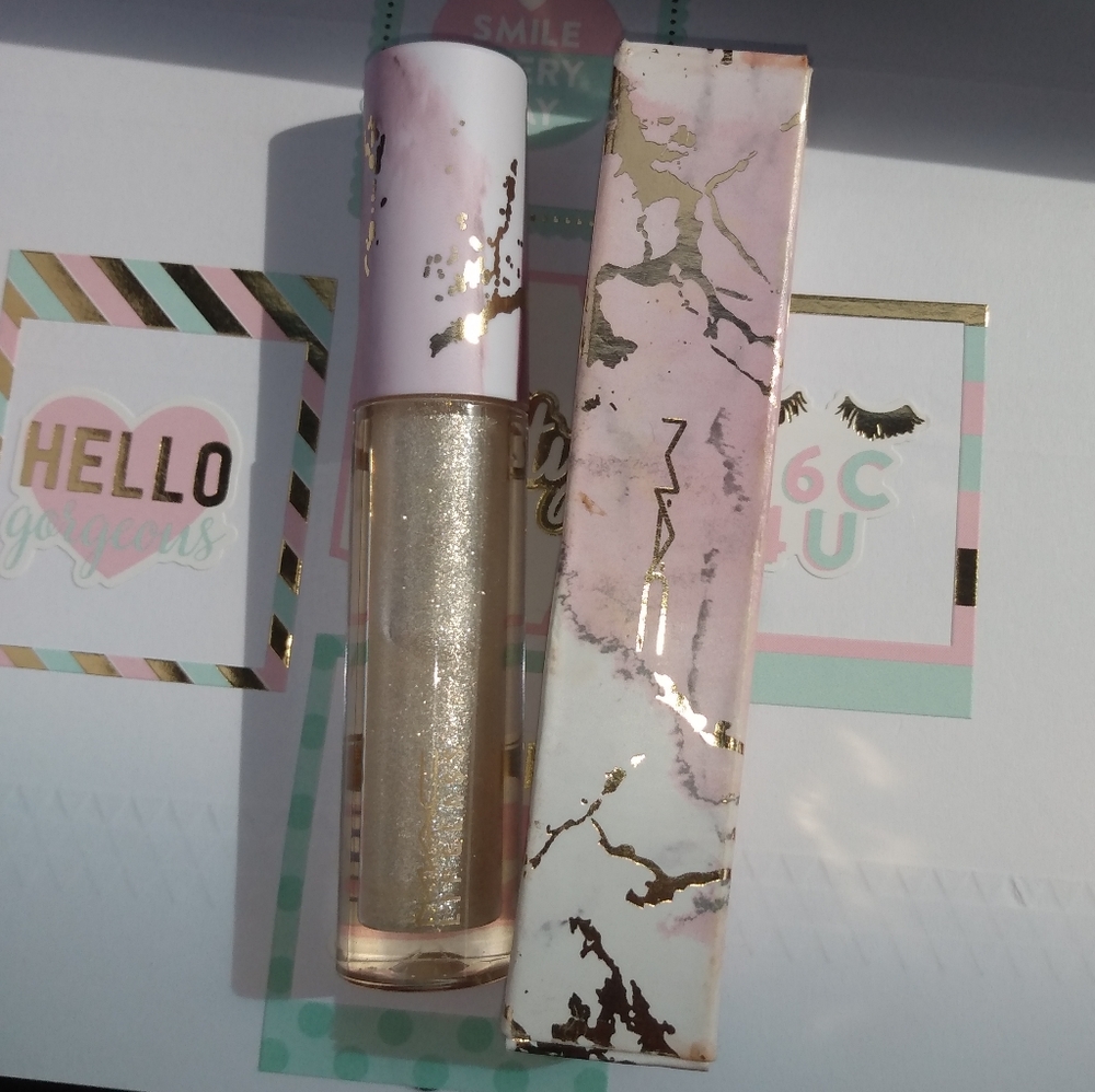 MAC LIPGLASS LIPGLOSS LIMITED EDITION
